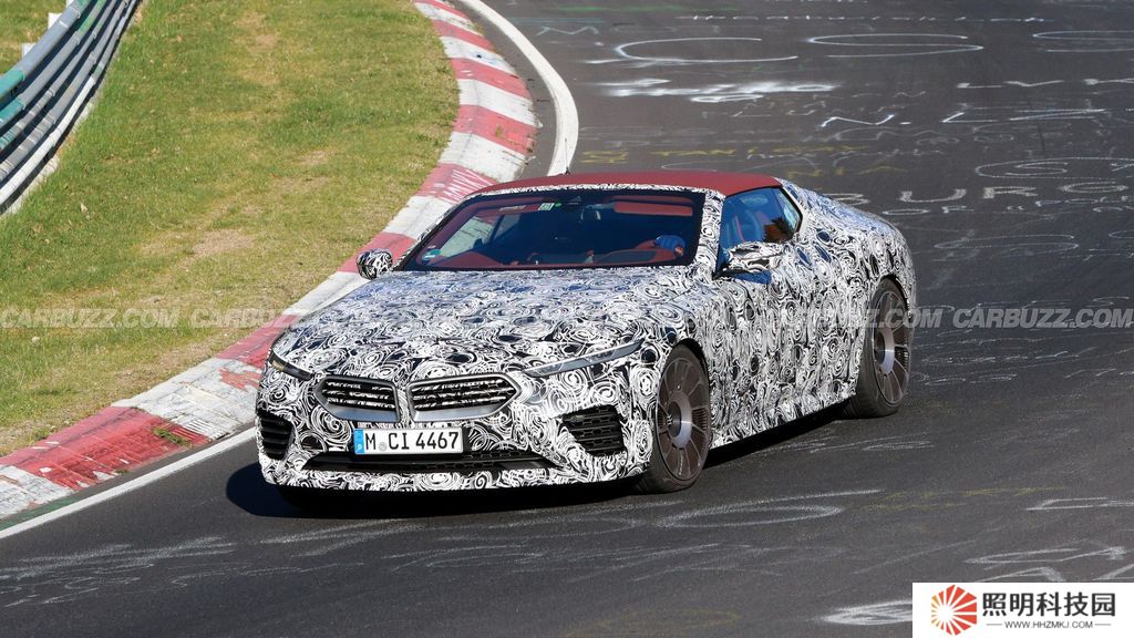 全球僅 50 輛：寶馬 Skytop 原型轎跑路測(cè)圖曝光，617 馬力 V8 引擎