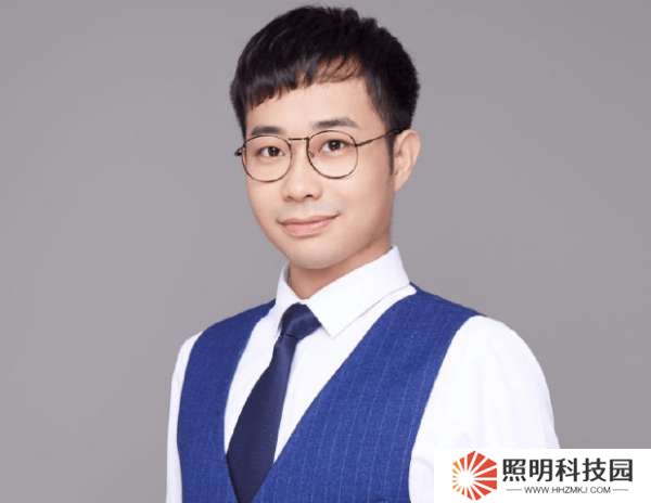 越越發(fā)布S/A組戰(zhàn)隊選手英雄數(shù)據(jù)：有需要自取了